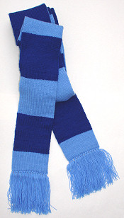 extra-long scarf with blue stripesa
